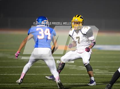 Thumbnail 3 in Mission Bay @ Clairemont photogallery.