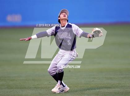 Thumbnail 2 in Sonora vs. Kennedy (CIF SS D4 Final) photogallery.
