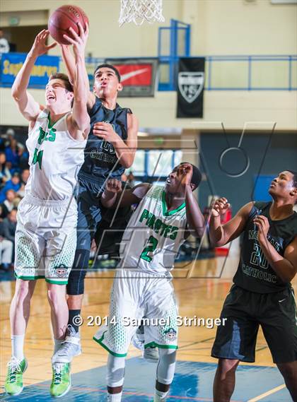 Thumbnail 1 in Drake vs. Moreau Catholic (Prep2Prep Tip-Off Classic) photogallery.