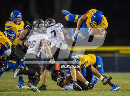 Thumbnail 2 in Servite @ Bishop Amat photogallery.