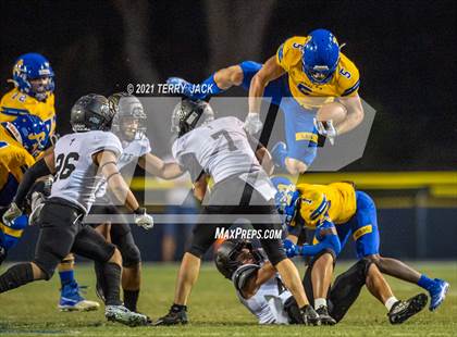 Thumbnail 1 in Servite @ Bishop Amat photogallery.