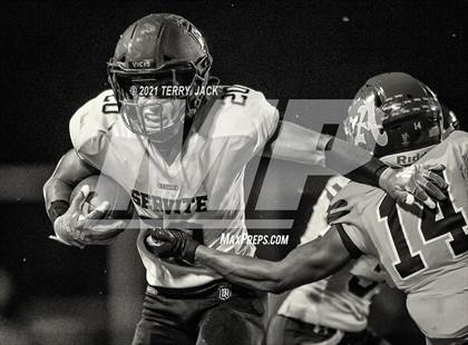 Thumbnail 2 in Servite @ Bishop Amat photogallery.