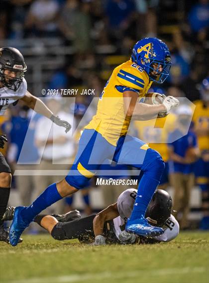 Thumbnail 1 in Servite @ Bishop Amat photogallery.