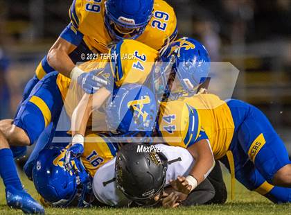 Thumbnail 2 in Servite @ Bishop Amat photogallery.