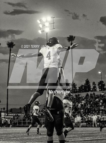 Thumbnail 3 in Servite @ Bishop Amat photogallery.