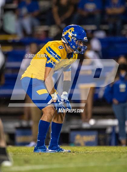 Thumbnail 2 in Servite @ Bishop Amat photogallery.