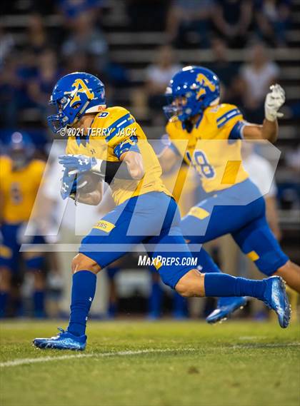 Thumbnail 3 in Servite @ Bishop Amat photogallery.