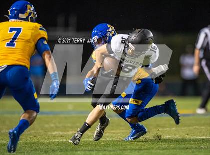 Thumbnail 2 in Servite @ Bishop Amat photogallery.