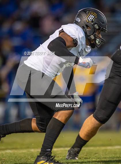 Thumbnail 1 in Servite @ Bishop Amat photogallery.