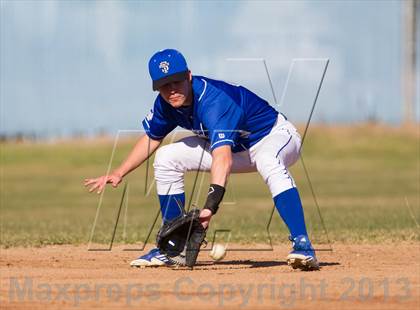 Thumbnail 1 in Escalon @ Sierra photogallery.