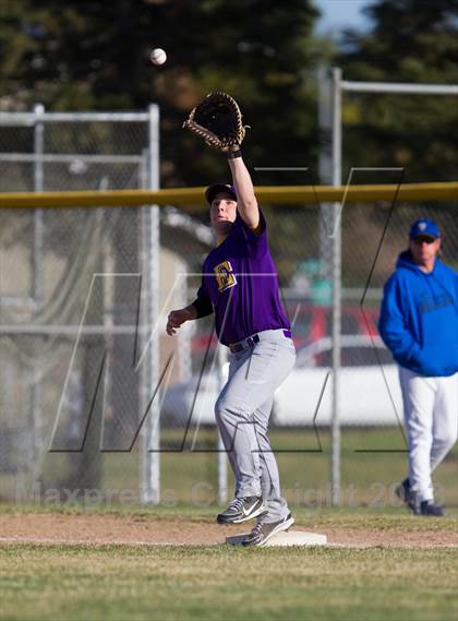 Thumbnail 1 in Escalon @ Sierra photogallery.