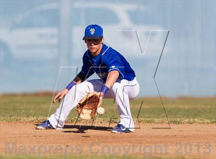 Thumbnail 2 in Escalon @ Sierra photogallery.