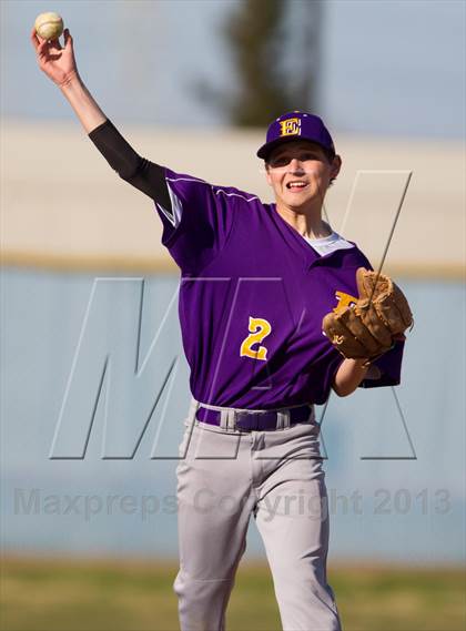 Thumbnail 2 in Escalon @ Sierra photogallery.