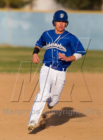Thumbnail 2 in Escalon @ Sierra photogallery.