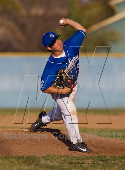 Thumbnail 1 in Escalon @ Sierra photogallery.