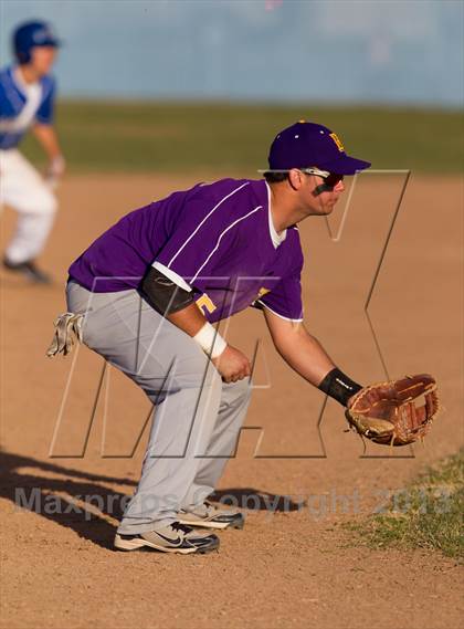 Thumbnail 3 in Escalon @ Sierra photogallery.