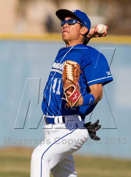 Thumbnail 1 in Escalon @ Sierra photogallery.