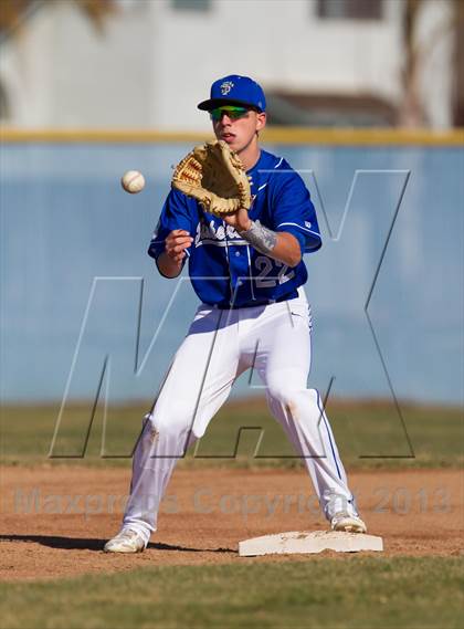 Thumbnail 1 in Escalon @ Sierra photogallery.