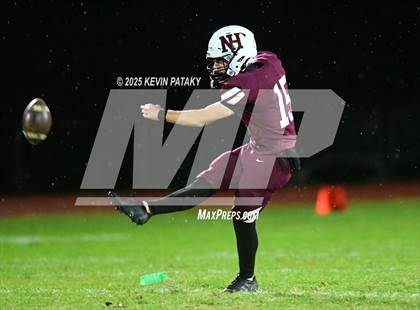 Thumbnail 3 in New London @ North Haven photogallery.