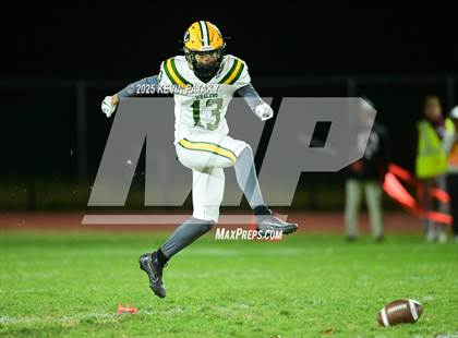 Thumbnail 1 in New London @ North Haven photogallery.