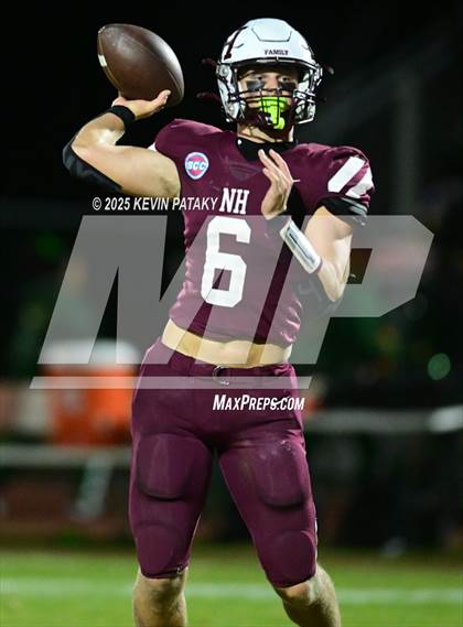 Thumbnail 3 in New London @ North Haven photogallery.