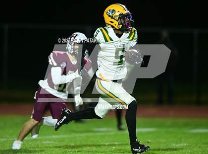 Thumbnail 2 in New London @ North Haven photogallery.