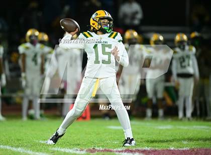 Thumbnail 1 in New London @ North Haven photogallery.