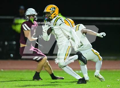 Thumbnail 2 in New London @ North Haven photogallery.