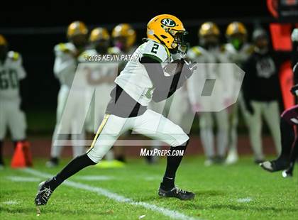 Thumbnail 3 in New London @ North Haven photogallery.