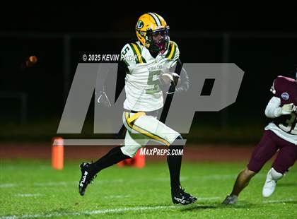 Thumbnail 2 in New London @ North Haven photogallery.