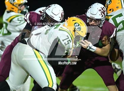 Thumbnail 3 in New London @ North Haven photogallery.