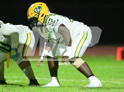 Thumbnail 3 in New London @ North Haven photogallery.