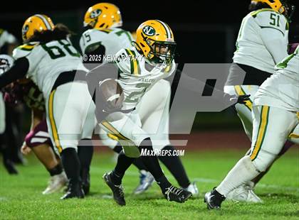 Thumbnail 3 in New London @ North Haven photogallery.