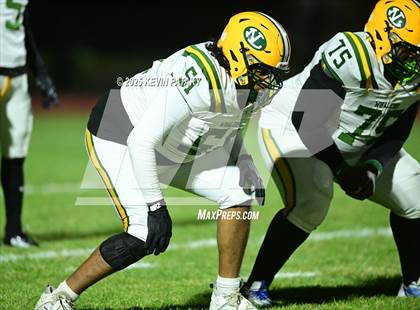 Thumbnail 1 in New London @ North Haven photogallery.