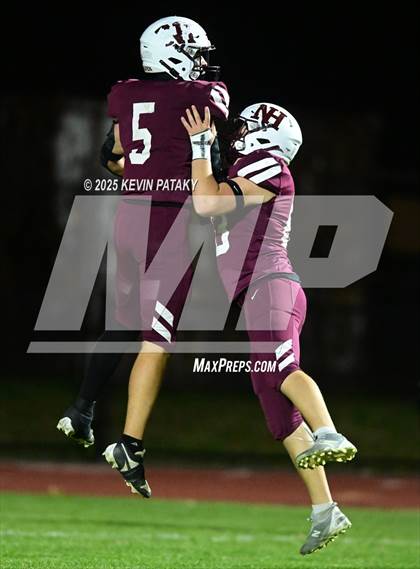 Thumbnail 2 in New London @ North Haven photogallery.