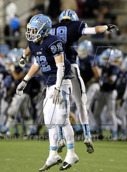 Thumbnail 1 in Corona del Mar vs. Nordhoff (CIF SoCal Regional D3 Final) photogallery.
