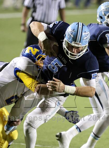 Thumbnail 1 in Corona del Mar vs. Nordhoff (CIF SoCal Regional D3 Final) photogallery.