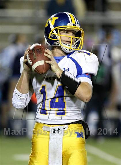 Thumbnail 2 in Corona del Mar vs. Nordhoff (CIF SoCal Regional D3 Final) photogallery.