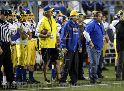 Thumbnail 2 in Corona del Mar vs. Nordhoff (CIF SoCal Regional D3 Final) photogallery.