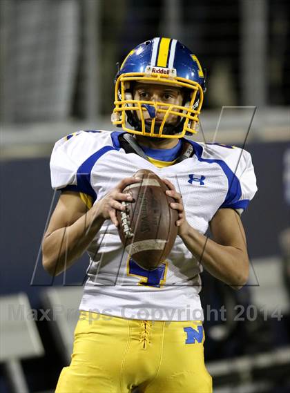 Thumbnail 3 in Corona del Mar vs. Nordhoff (CIF SoCal Regional D3 Final) photogallery.