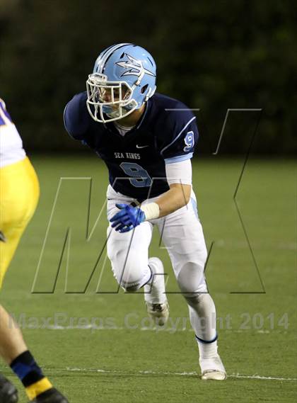 Thumbnail 3 in Corona del Mar vs. Nordhoff (CIF SoCal Regional D3 Final) photogallery.