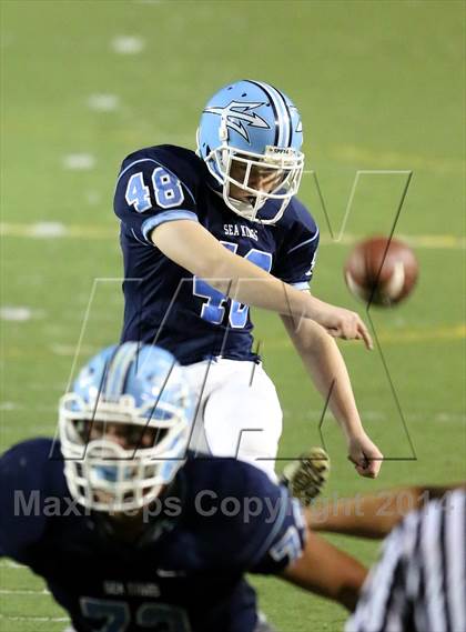 Thumbnail 2 in Corona del Mar vs. Nordhoff (CIF SoCal Regional D3 Final) photogallery.