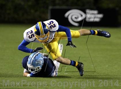 Thumbnail 3 in Corona del Mar vs. Nordhoff (CIF SoCal Regional D3 Final) photogallery.