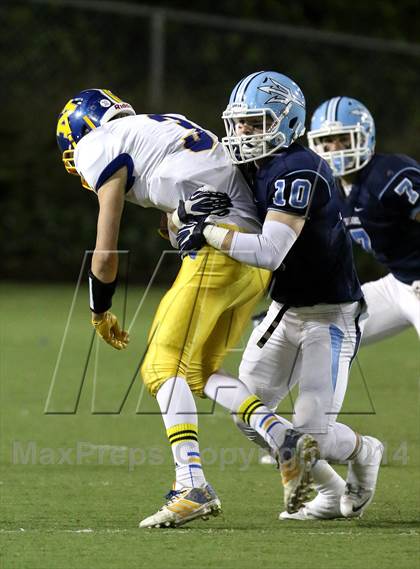 Thumbnail 3 in Corona del Mar vs. Nordhoff (CIF SoCal Regional D3 Final) photogallery.