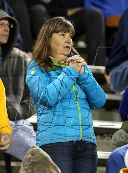 Thumbnail 2 in Corona del Mar vs. Nordhoff (CIF SoCal Regional D3 Final) photogallery.