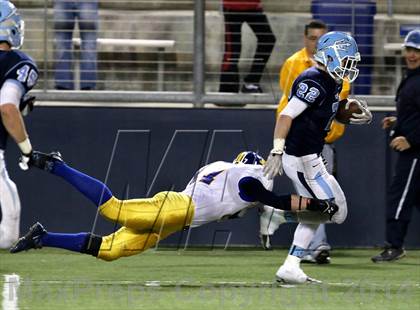Thumbnail 2 in Corona del Mar vs. Nordhoff (CIF SoCal Regional D3 Final) photogallery.