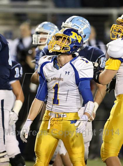 Thumbnail 3 in Corona del Mar vs. Nordhoff (CIF SoCal Regional D3 Final) photogallery.