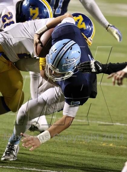 Thumbnail 2 in Corona del Mar vs. Nordhoff (CIF SoCal Regional D3 Final) photogallery.
