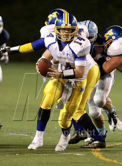 Thumbnail 3 in Corona del Mar vs. Nordhoff (CIF SoCal Regional D3 Final) photogallery.