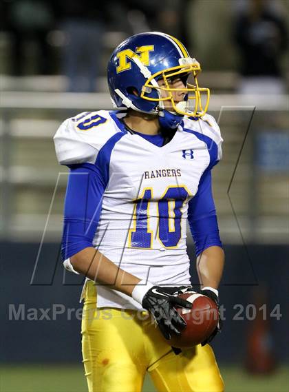 Thumbnail 2 in Corona del Mar vs. Nordhoff (CIF SoCal Regional D3 Final) photogallery.
